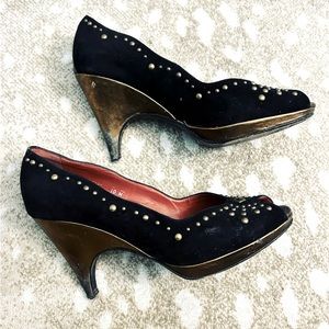 Couture Donald J Pliner Peep Toe Heels